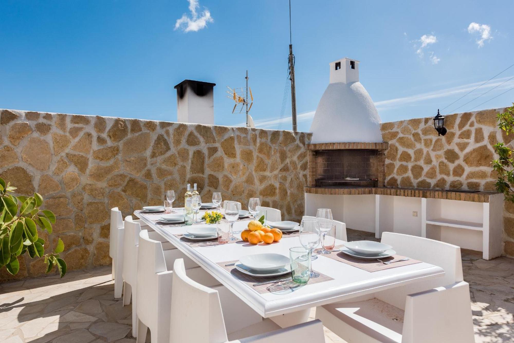 サンタ・エウラリア・デス・リウ Authentieke Finca, Nabij Het Strand En Restaurantsヴィラ エクステリア 写真